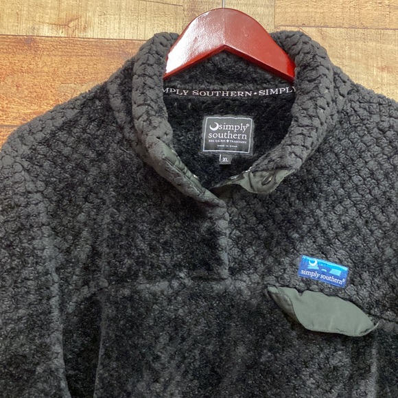 Simply Southern Plush Pullover XL - Picture 3 of 5